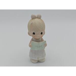 Precious Moments Wishing You A Merry Christmas Annual Figurine E5383 1984 Enesco